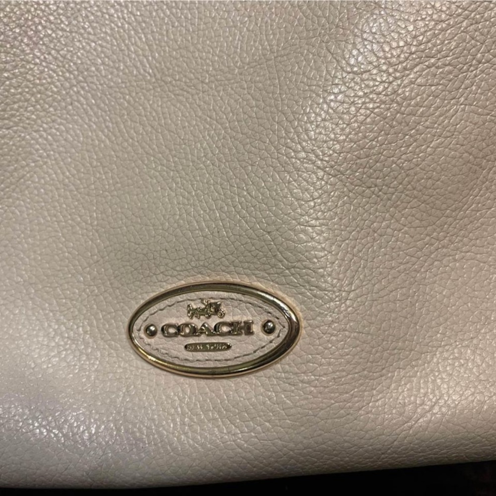 Beautiful Coach Purse.